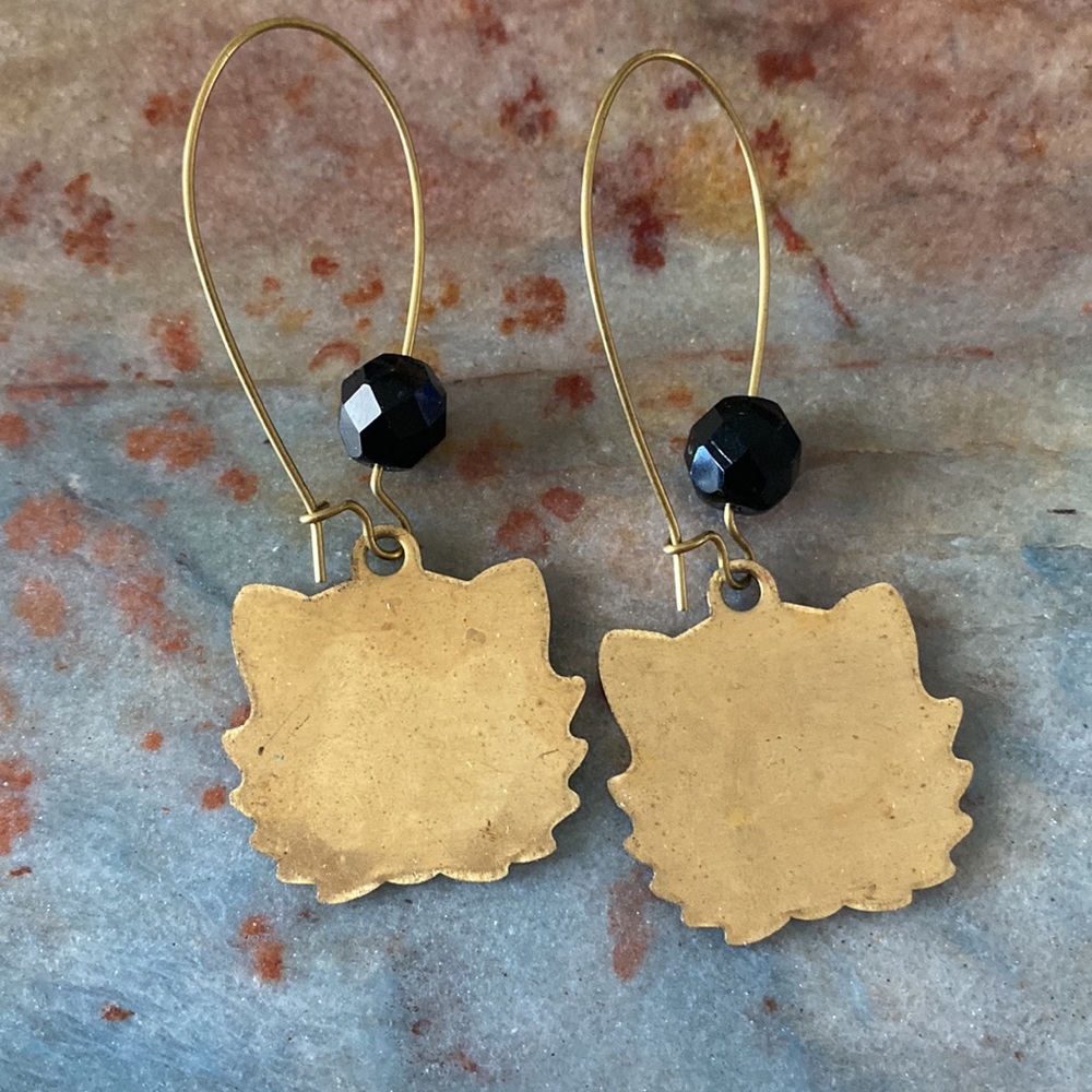 Cat gold tone charm earrings 🐈‍⬛🐈 - Picture 3 of 4